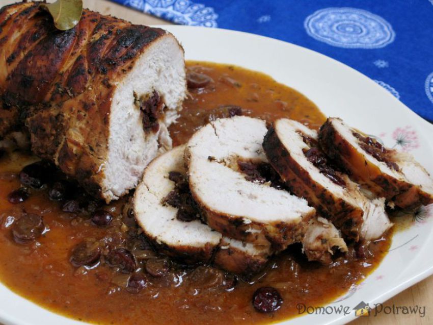 Indyk nadziewany żurawiną i serem Indyk nadziewany żurawiną i serem