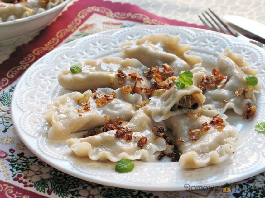 Pierogi z kapustą i grzybami Pierogi z kapustą i grzybami