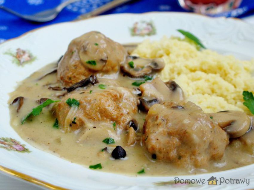 Pulpety w sosie grzybowym Pulpety w sosie grzybowym