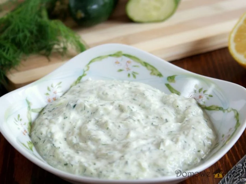 Sos tzatziki Sos tzatziki