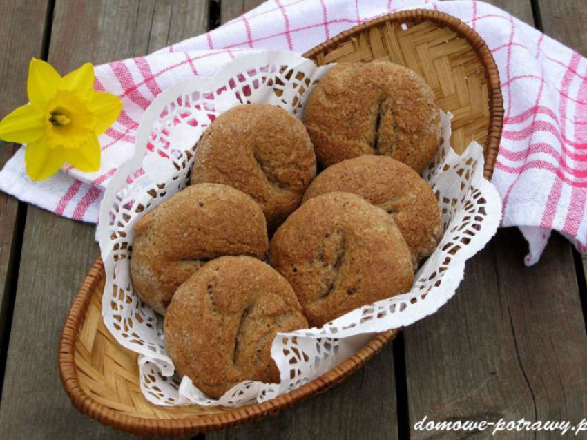 Bułki razowe Bułki razowe