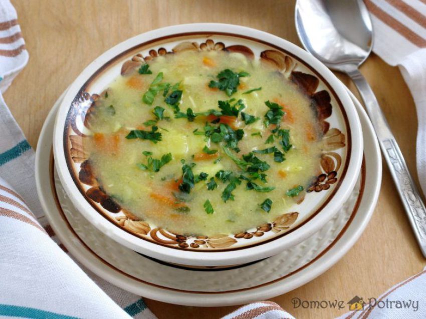 Zupa grysikowa (z kaszą manną) Zupa grysikowa (z kaszą manną)