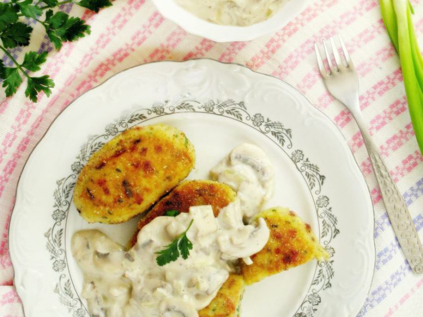 Kotlety ziemniaczane z boczkiem Kotlety ziemniaczane z boczkiem