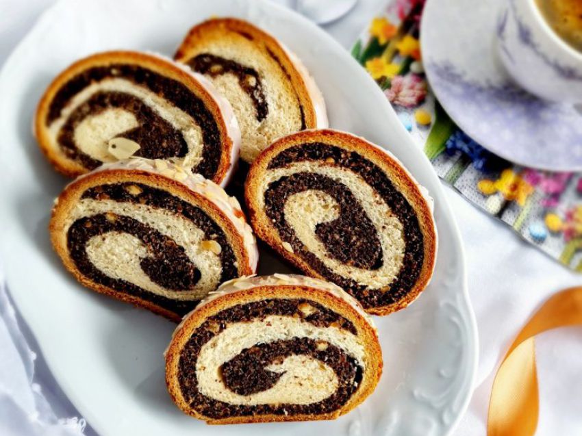 Makowiec świąteczny Makowiec świąteczny