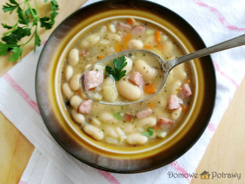 Zupa fasolowa - Fasolówka Zupa fasolowa - Fasolówka