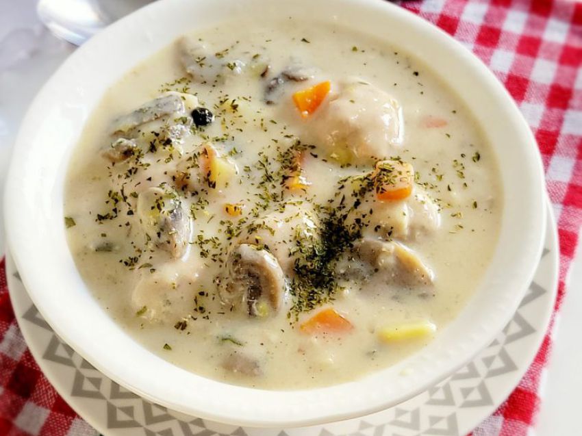 Zupa z klopsikami Zupa z klopsikami