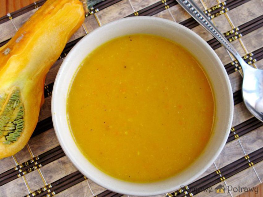 Zupa z dyni z mlekiem kokosowym Zupa z dyni z mlekiem kokosowym