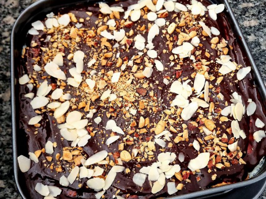 Ciasto budyniowe z makiem na herbatnikach Ciasto budyniowe z makiem na herbatnikach