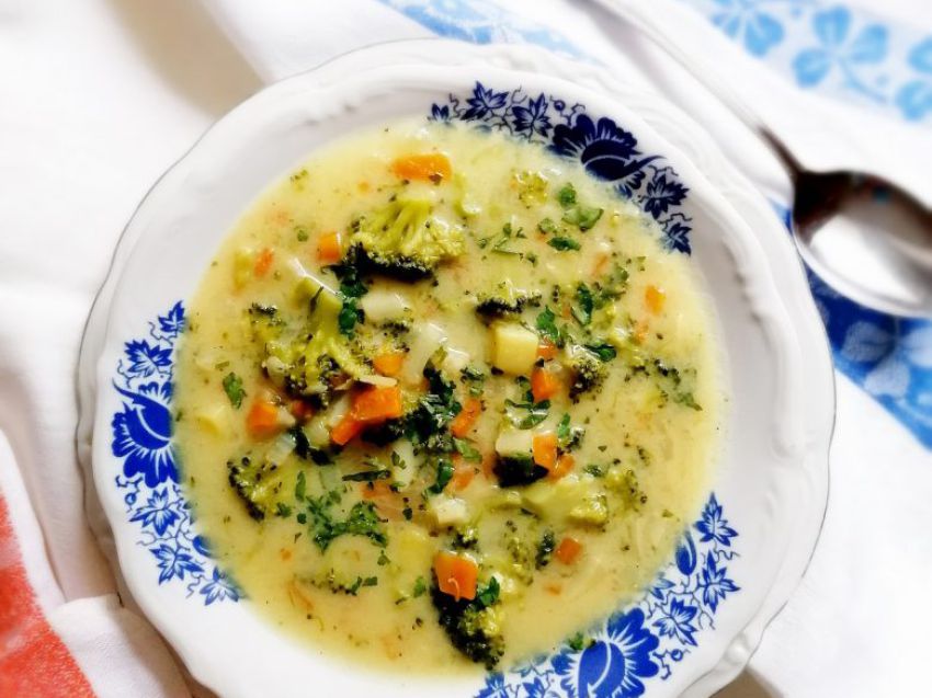 Zupa brokułowa Zupa brokułowa