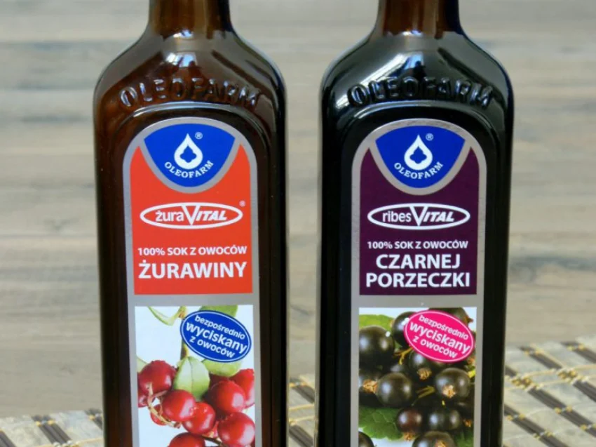 Naturalne soki Oleofarm z owoców żurawiny i czarnej porzeczki Naturalne soki Oleofarm z owoców żurawiny i czarnej porzeczki