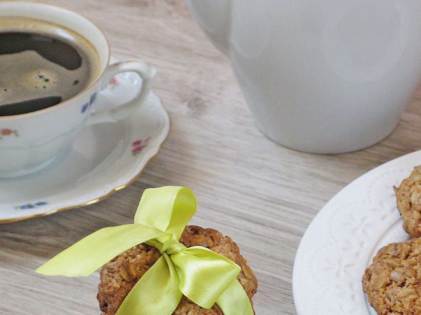 Ciasteczka owsiane ze słonecznikiem Ciasteczka owsiane ze słonecznikiem