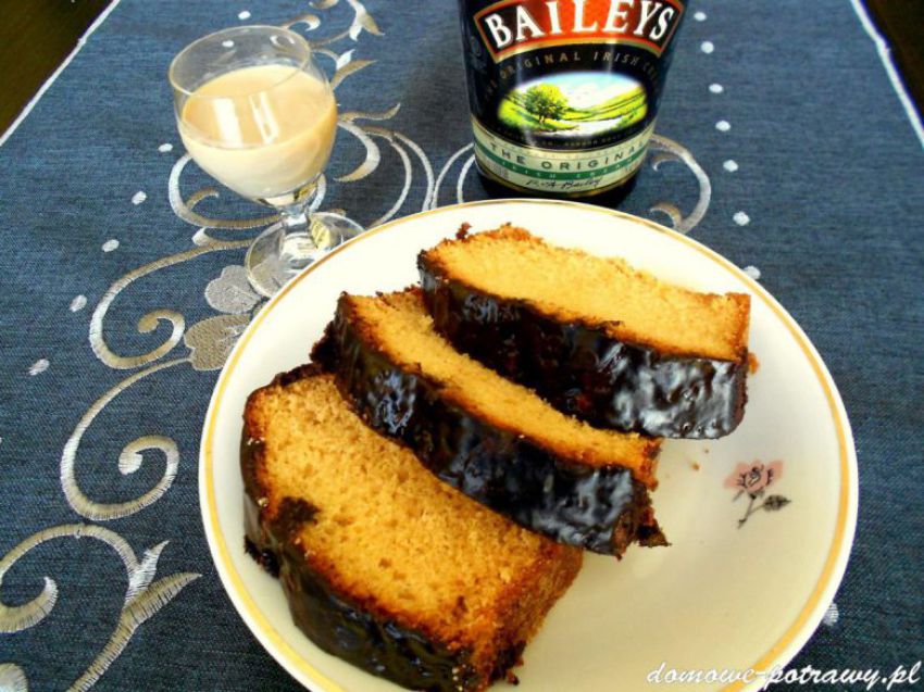 Ciasto jogurtowe z likierem Baileys Ciasto jogurtowe z likierem Baileys
