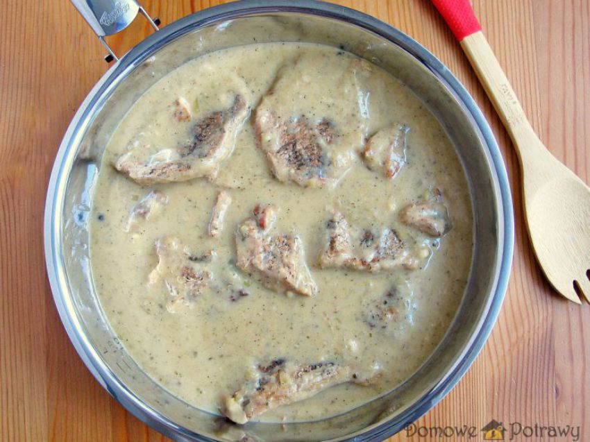 Szynka w sosie chrzanowym Szynka w sosie chrzanowym