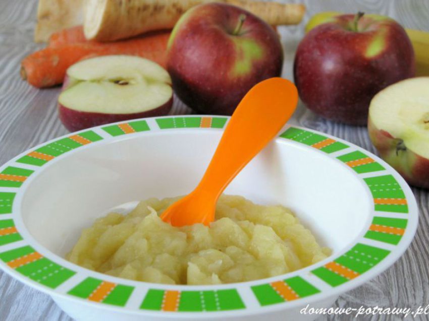 Mus jabłkowy dla dzieci od 6. miesiąca życia Mus jabłkowy dla dzieci od 6. miesiąca życia