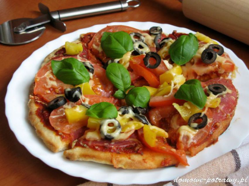 Pizza z patelni Pizza z patelni
