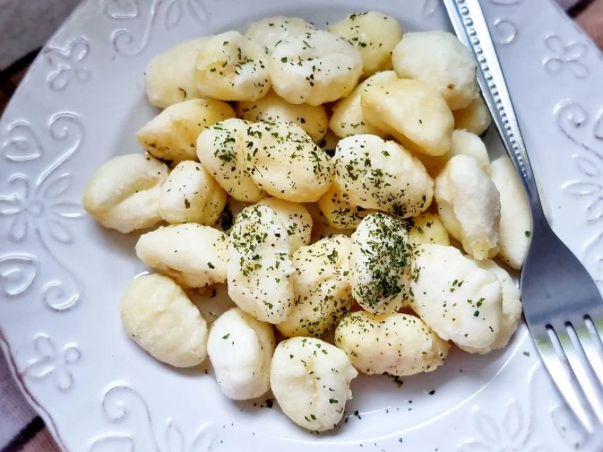 Gnocchi - włoskie kluseczki ziemniaczane Gnocchi - włoskie kluseczki ziemniaczane