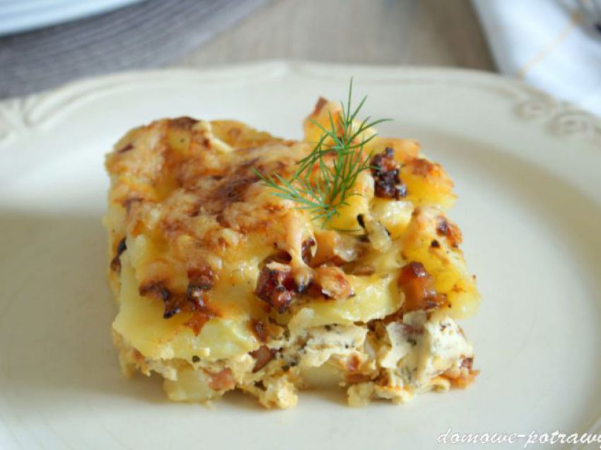 Ziemniaki zapiekane z boczkiem Ziemniaki zapiekane z boczkiem