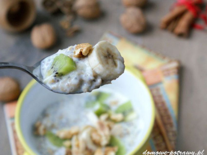 Owsianka z nasionami chia Owsianka z nasionami chia