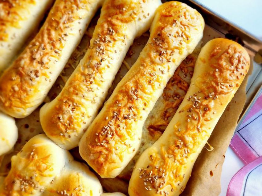 Parówki w cieście drożdżowym Parówki w cieście drożdżowym