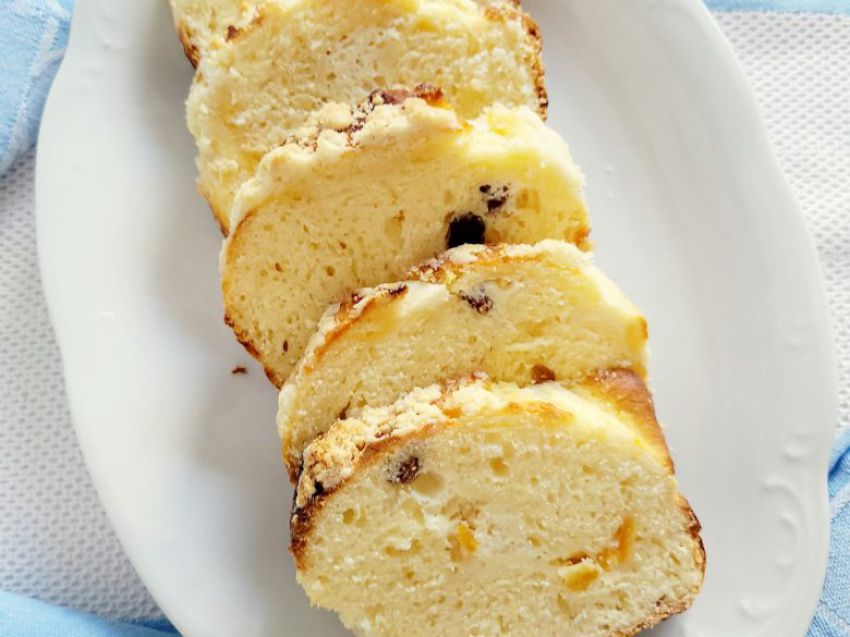 Ciasto drożdżowe z serem i kruszonką Ciasto drożdżowe z serem i kruszonką