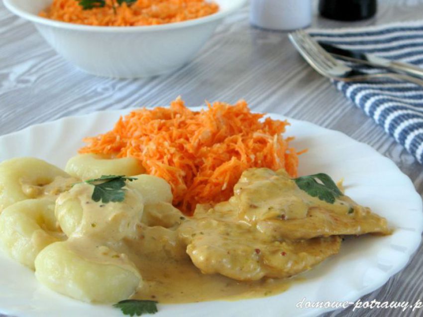 Eskalopki z indyka w sosie musztardowym Eskalopki z indyka w sosie musztardowym