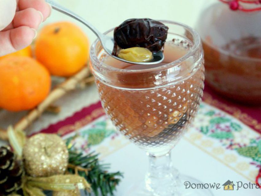 Wigilijny kompot z suszu Wigilijny kompot z suszu