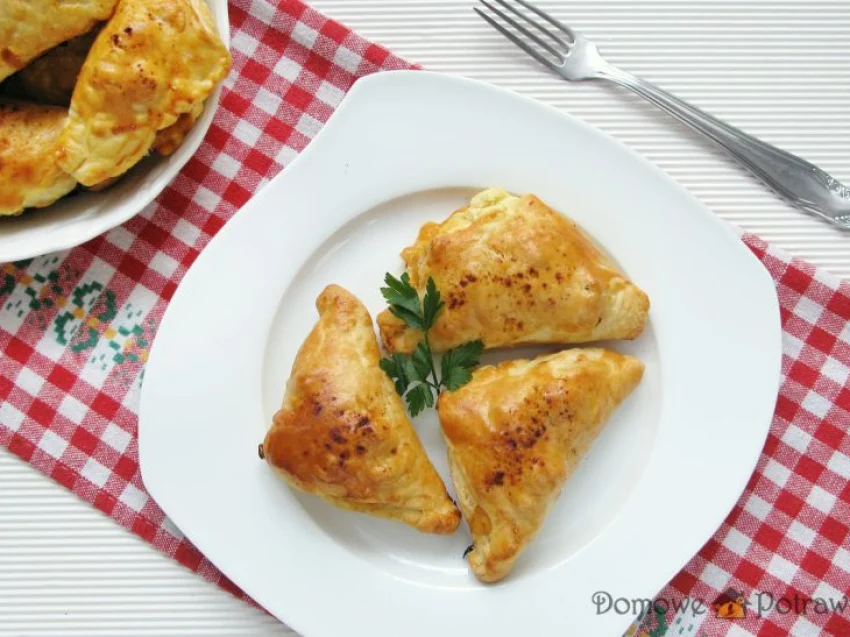 Kurczak w cieście francuskim Kurczak w cieście francuskim