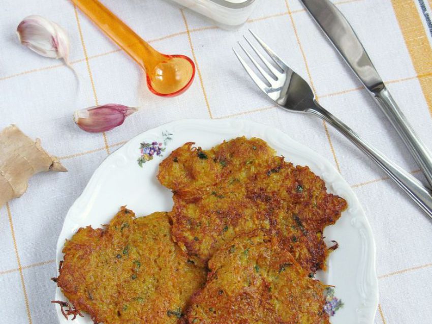 Placki ziemniaczane z marchewką Placki ziemniaczane z marchewką