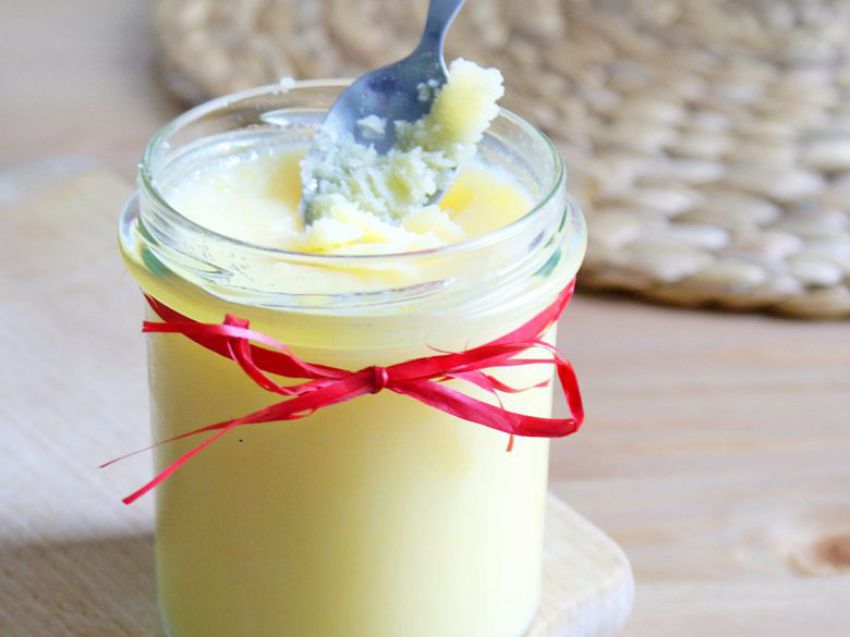 Masło klarowane domowej roboty Masło klarowane domowej roboty