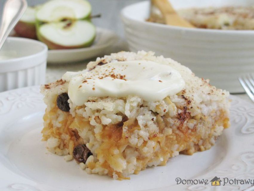 Ryż zapiekany z jabłkami i cynamonem Ryż zapiekany z jabłkami i cynamonem