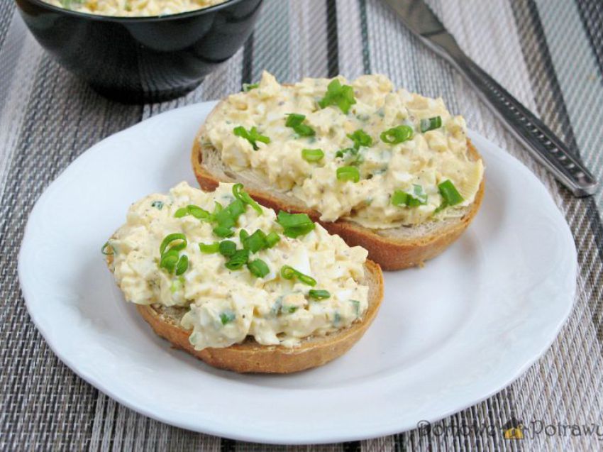 Prosta pasta jajeczna Prosta pasta jajeczna