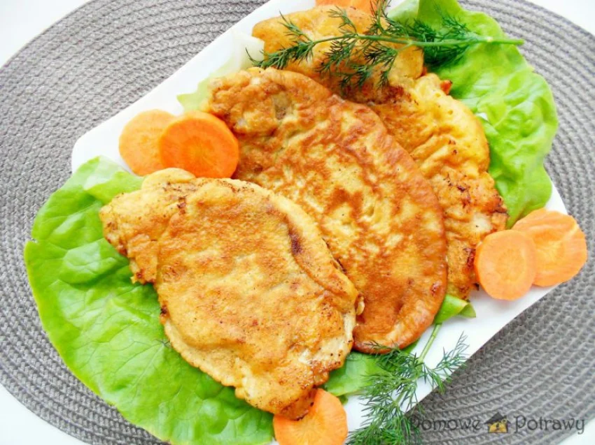 Filety z piersi kurczaka w cieście Filety z piersi kurczaka w cieście