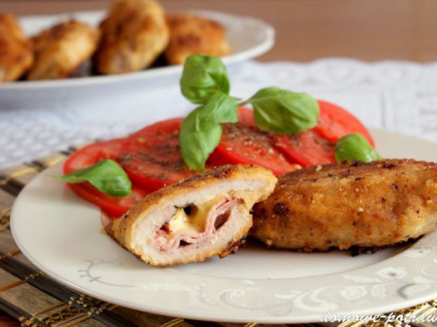Kotlet Cordon Bleu (kotlet szwajcarski) Kotlet Cordon Bleu (kotlet szwajcarski)