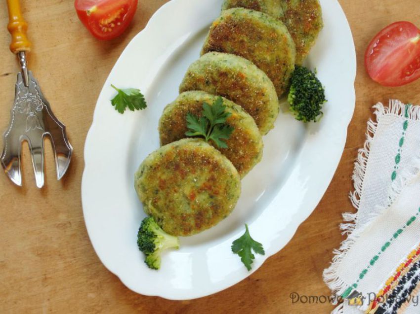Kotlety ziemniaczane z brokułami i serem Kotlety ziemniaczane z brokułami i serem