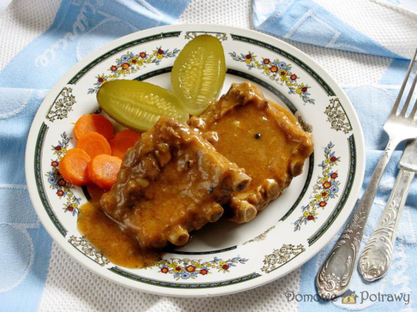 Żeberka w sosie własnym Żeberka w sosie własnym