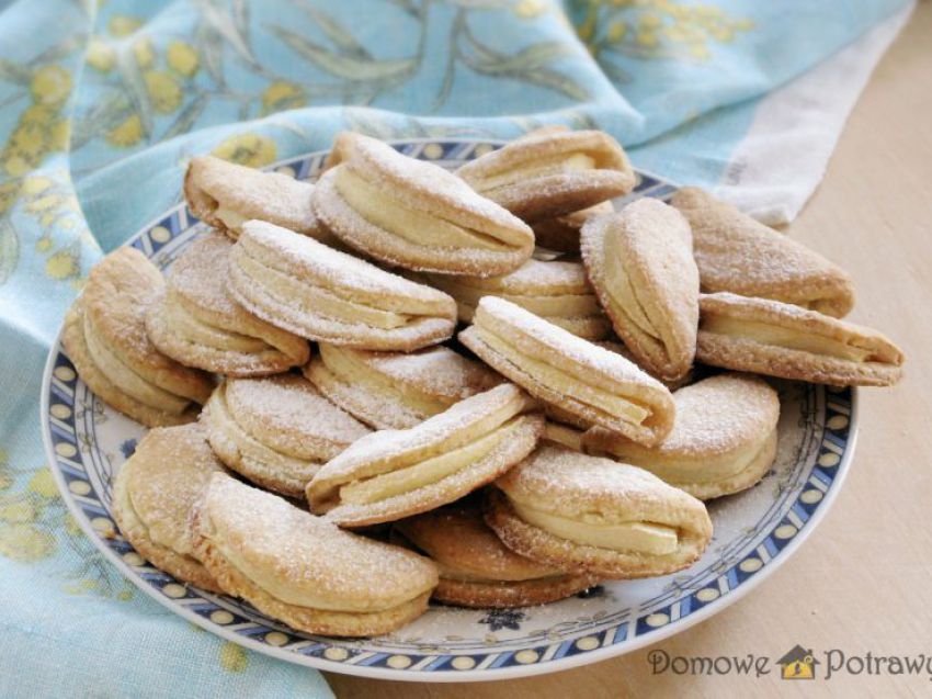 Kruche ciasteczka z jabłkami Kruche ciasteczka z jabłkami