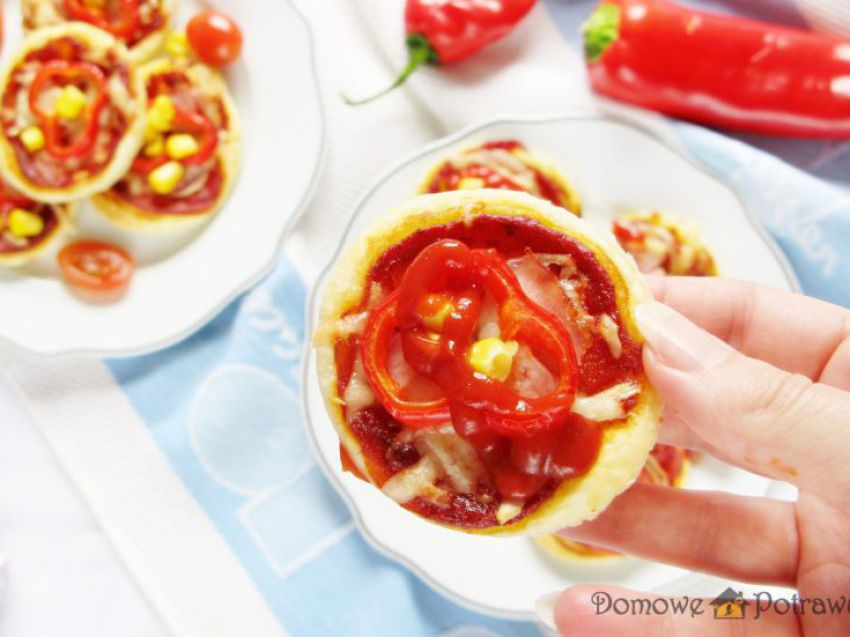 Mini pizze na imprezę Mini pizze na imprezę