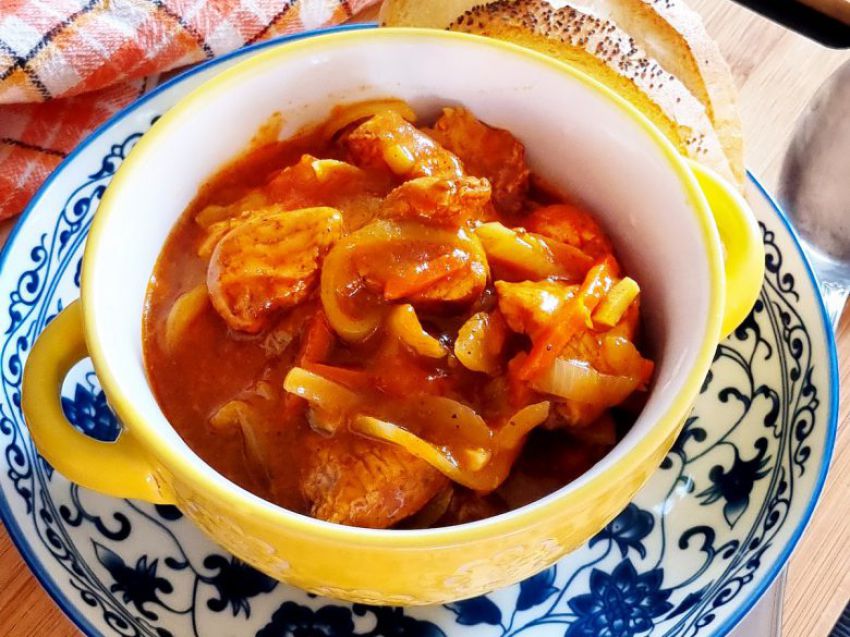 Szybki kurczak w sosie słodko-kwaśnym Szybki kurczak w sosie słodko-kwaśnym