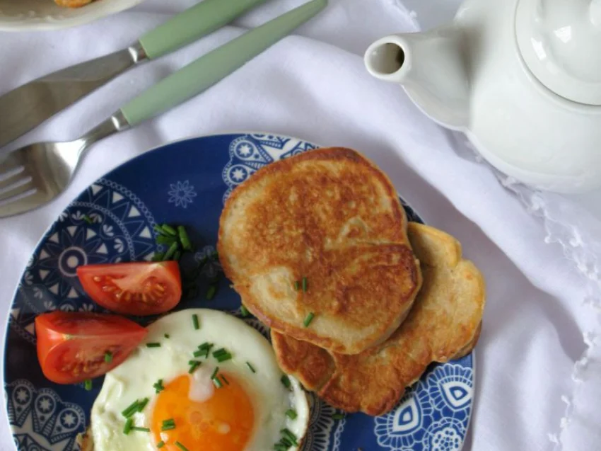 Bliny, drożdżowe placki pszenno-gryczane Bliny, drożdżowe placki pszenno-gryczane