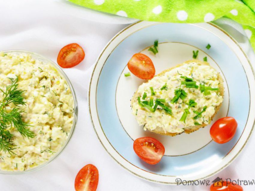 Pasta jajeczna z szynką Pasta jajeczna z szynką