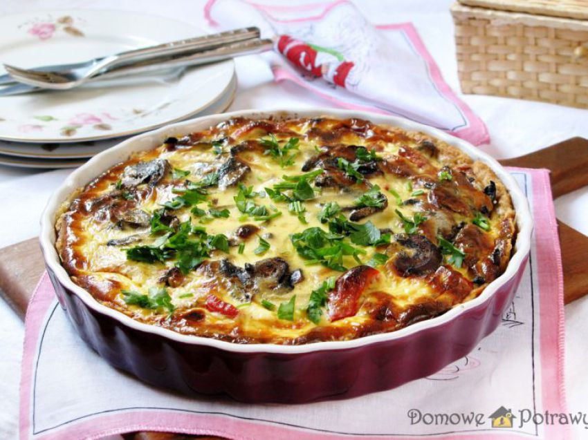 Tarta z kurczakiem i pieczarkami Tarta z kurczakiem i pieczarkami