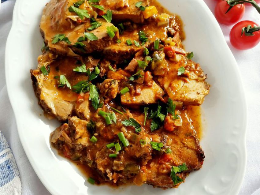 Karkówka w sosie myśliwskim Karkówka w sosie myśliwskim