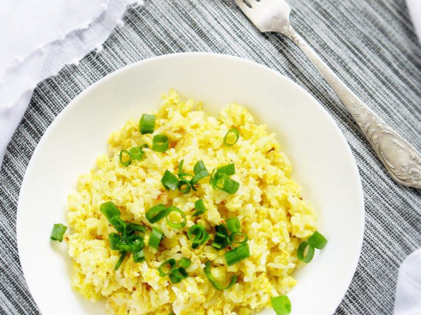 Ryż smażony z jajkiem Ryż smażony z jajkiem