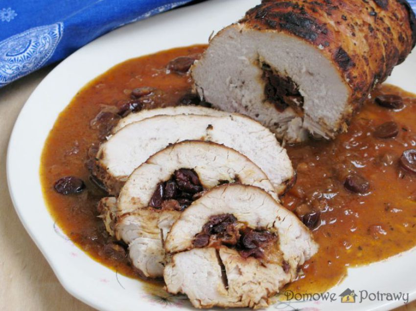 Indyk nadziewany żurawiną i serem Indyk nadziewany żurawiną i serem