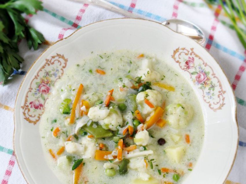 Zupa jarzynowa Zupa jarzynowa