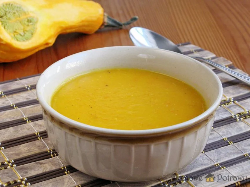 Zupa z dyni z mlekiem kokosowym Zupa z dyni z mlekiem kokosowym