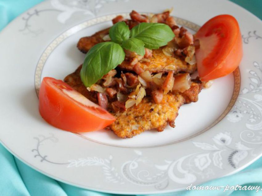 Sznycle z boczkiem i cebulą Sznycle z boczkiem i cebulą