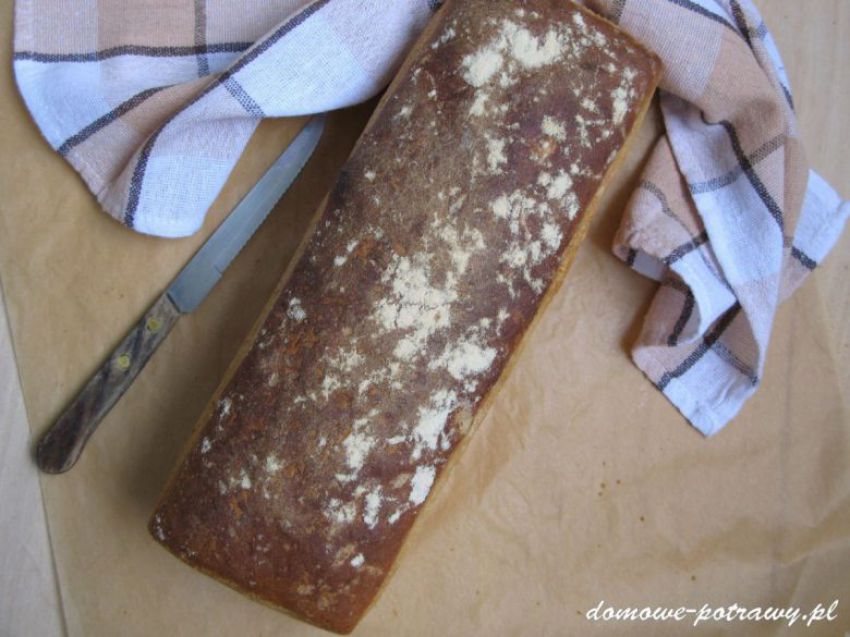 Chleb domowy pszenno-żytni Chleb domowy pszenno-żytni