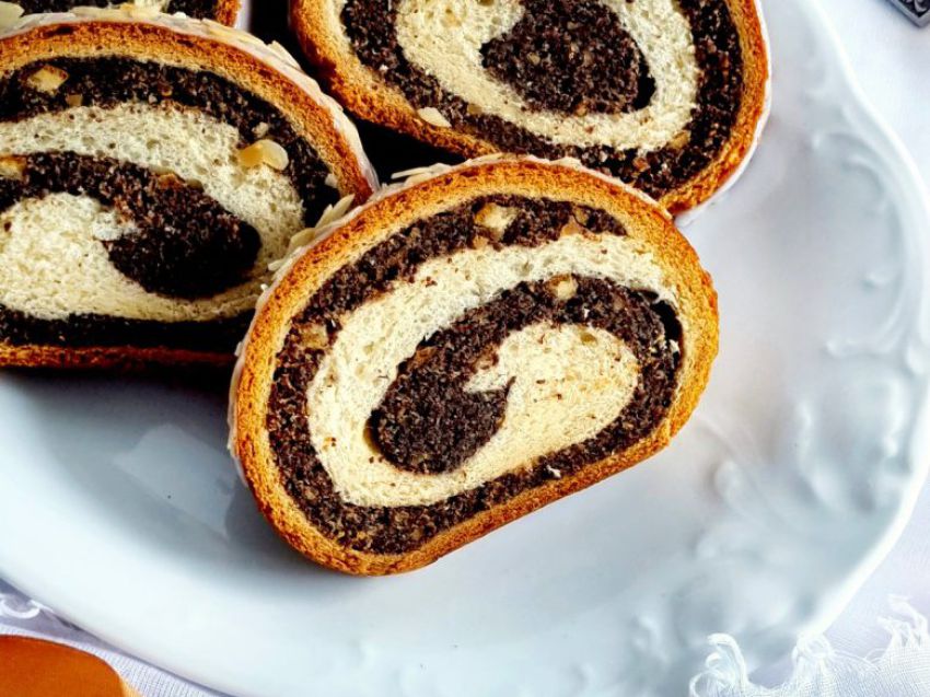 Makowiec świąteczny Makowiec świąteczny