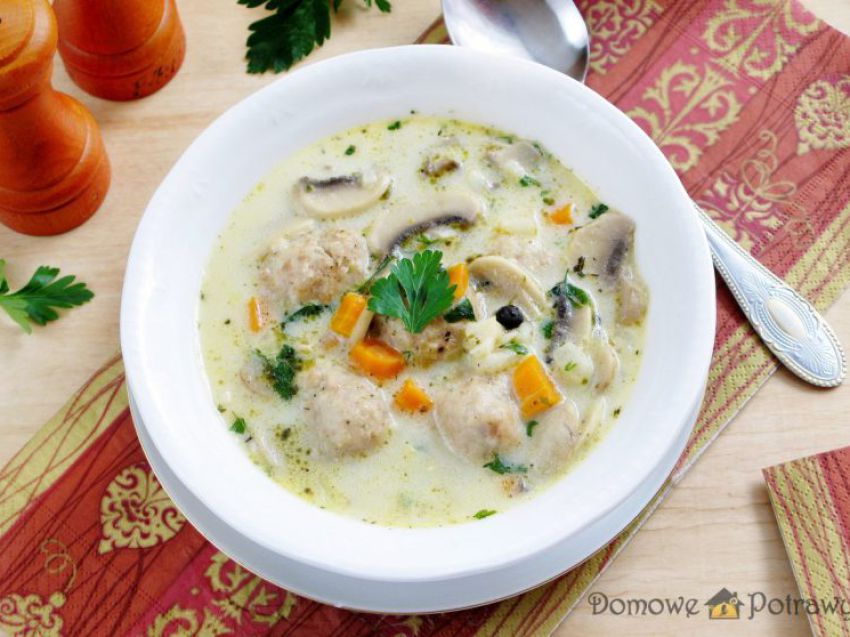 Zupa papieska - z pulpecikami Zupa papieska - z pulpecikami